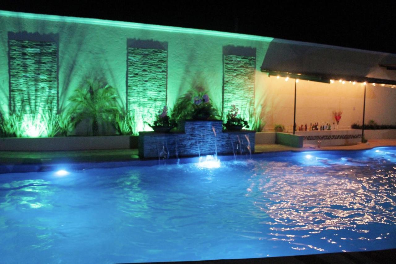 Hotel Y Restaurante Villas Del Sol Jalpan de Serra Exterior photo