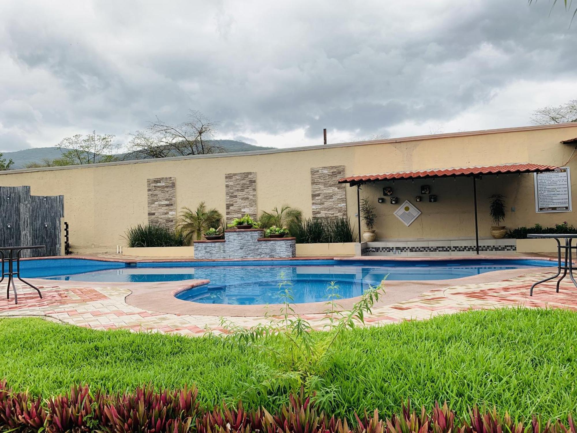 Hotel Y Restaurante Villas Del Sol Jalpan de Serra Exterior photo
